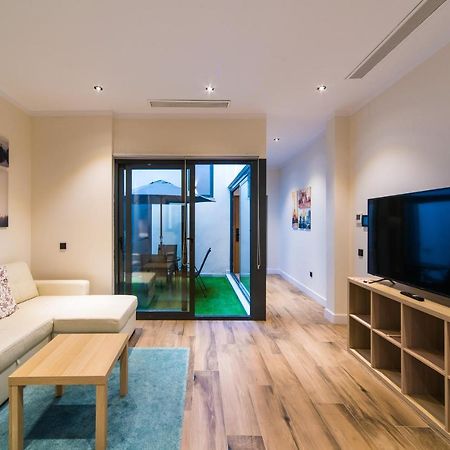 Seville Luxury Downtown Suite Экстерьер фото