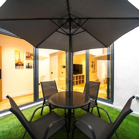 Seville Luxury Downtown Suite Экстерьер фото